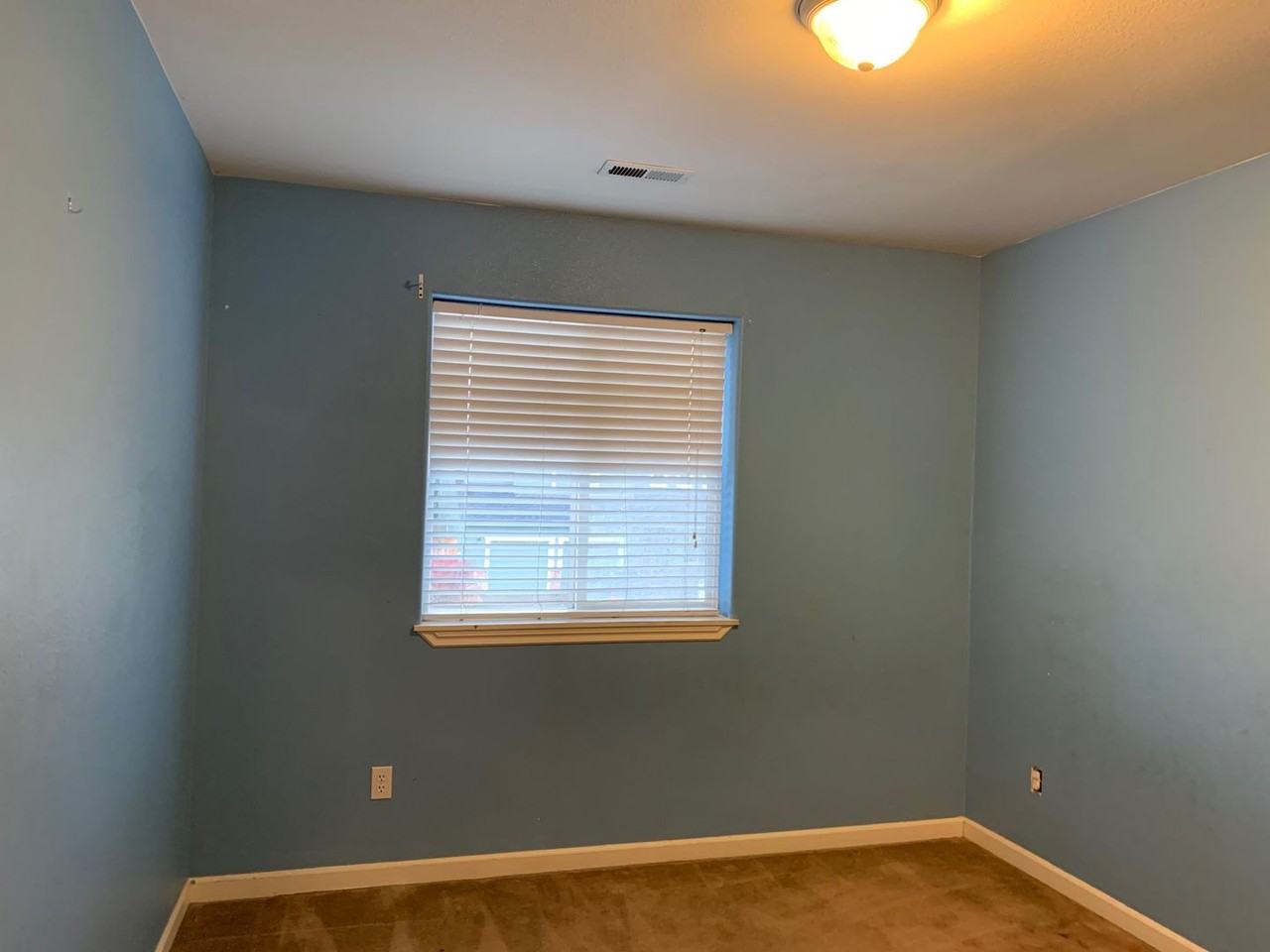 1660 Se Pelton Ct - Photo 7 of 12