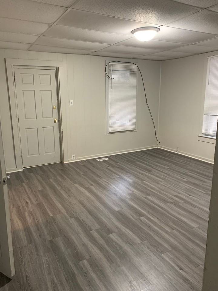 1608 Fountain Ave - Photo 2 of 13