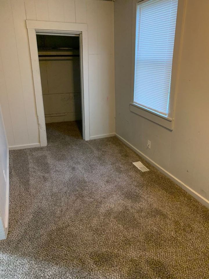 1608 Fountain Ave - Photo 6 of 13