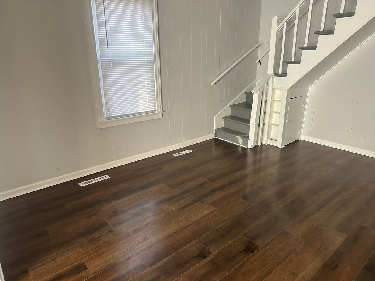 27916 W Grass Lake Rd - Photo 4 of 9