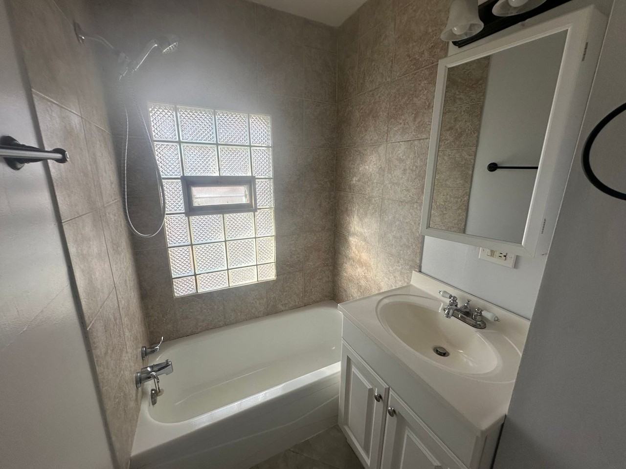 27916 W Grass Lake Rd - Photo 7 of 9