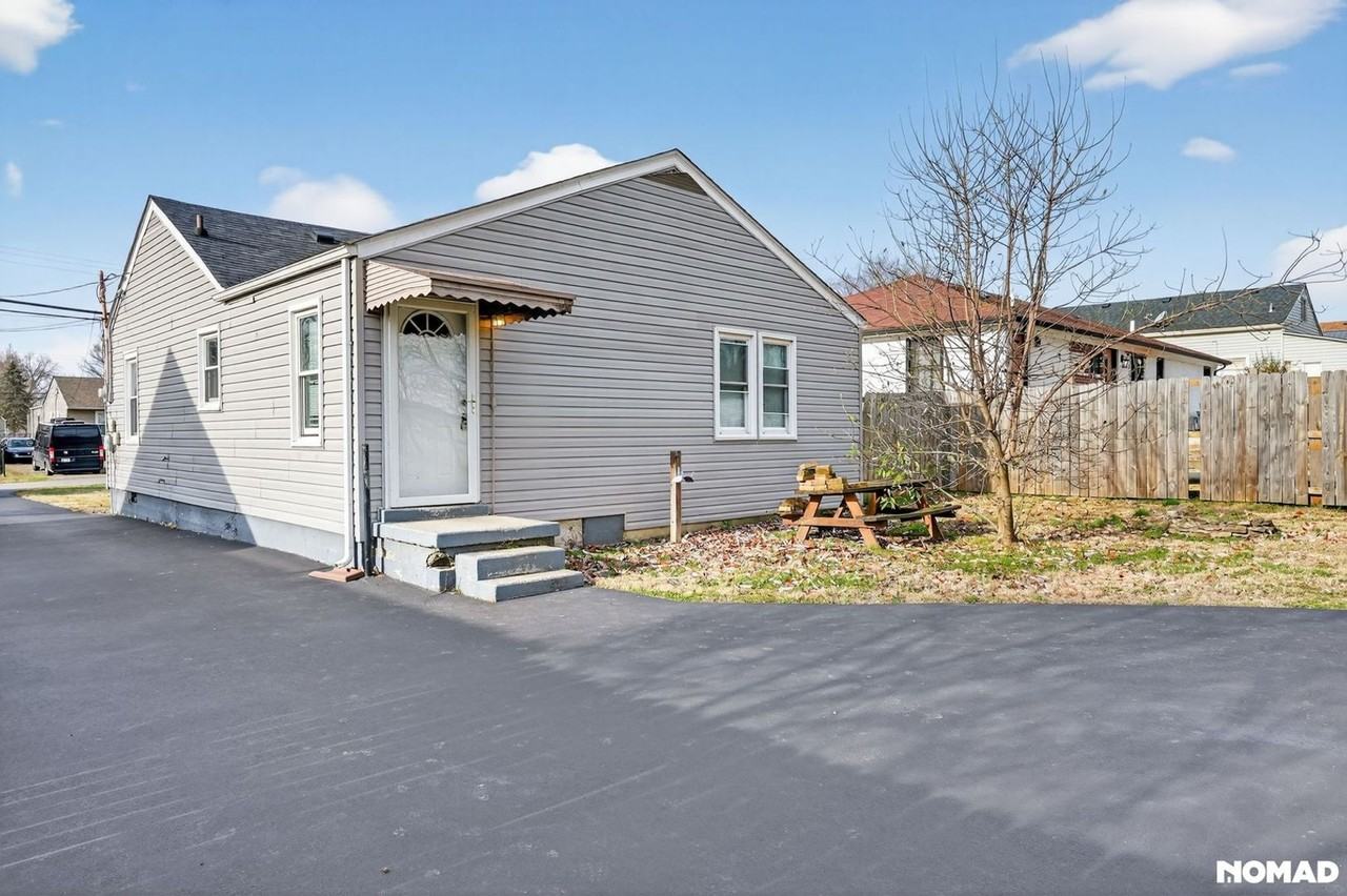 4335 Cavelle Ave - Photo 5 of 32