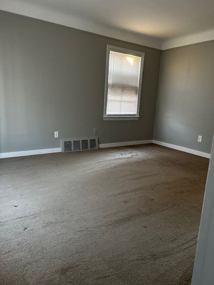 16183 Dale St - Photo 7 of 21