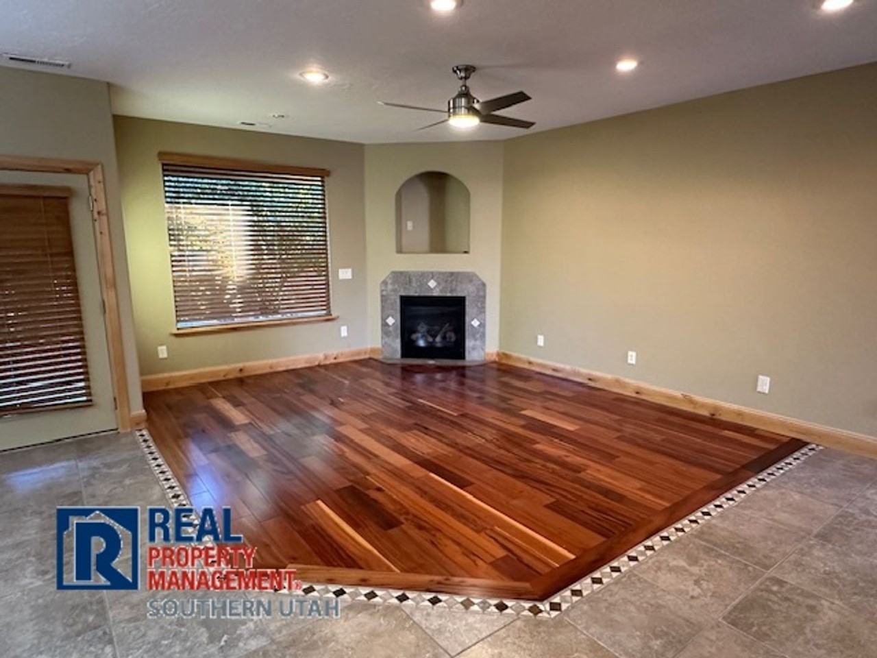 3845 London Ln - Photo 3 of 14