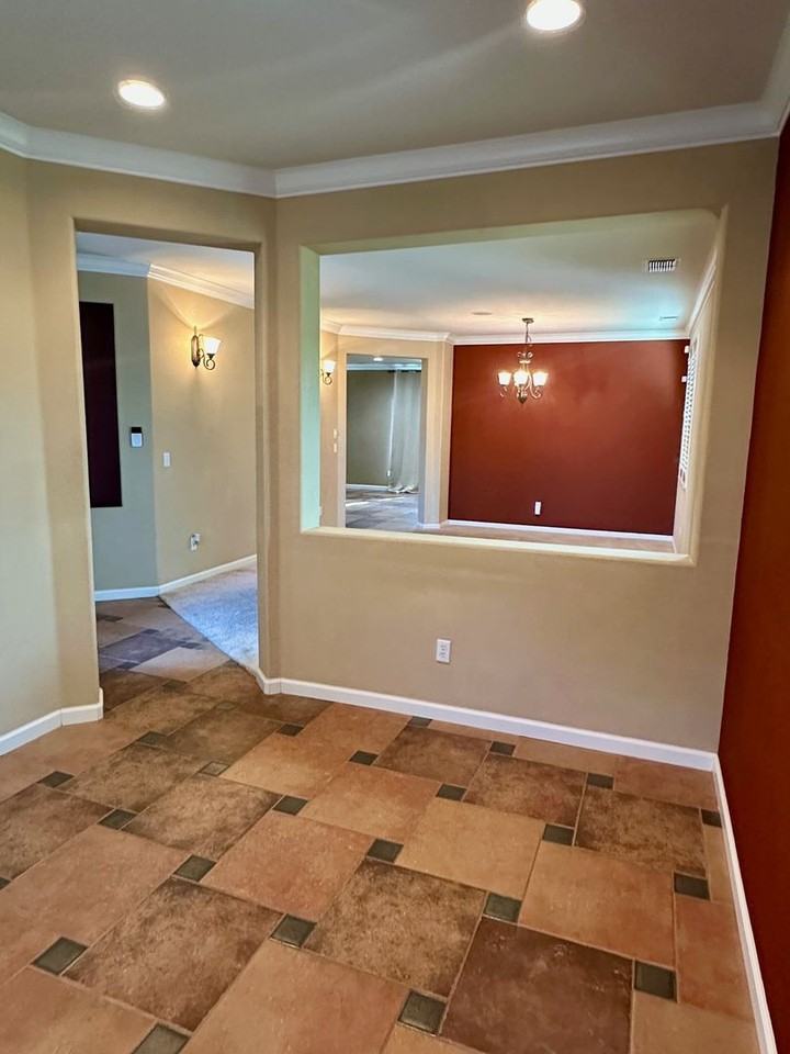 110 Alexandra Park - Photo 3 of 28