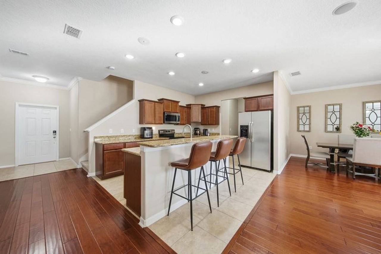 8605 Fiddleleaf Ct - Photo 5 of 29