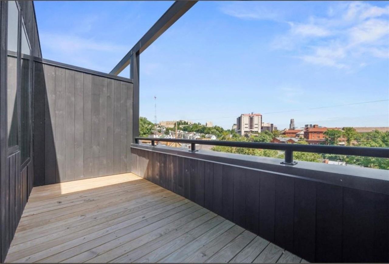 136 Burrows St - Photo 3 of 14