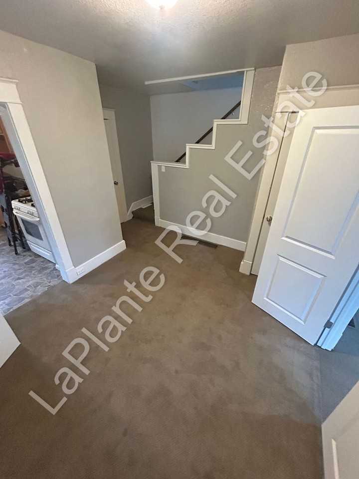 1804 Bigelow St - Photo 7 of 19