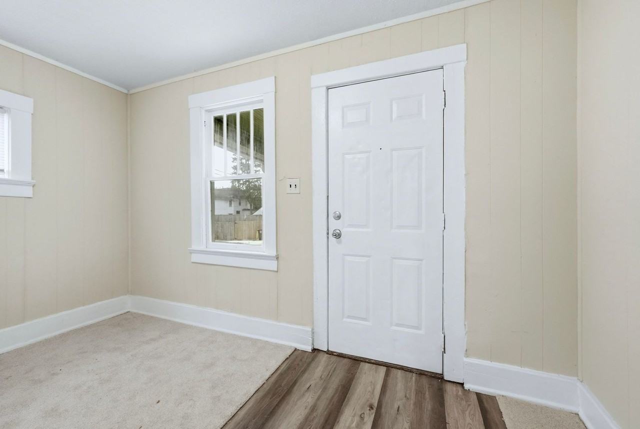 507 Colerick St - Photo 2 of 25