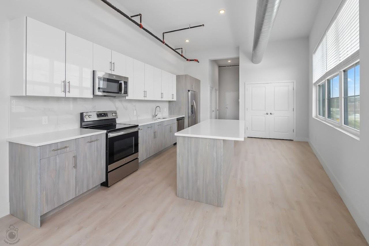 Riverfront Lofts - Photo 6 of 50