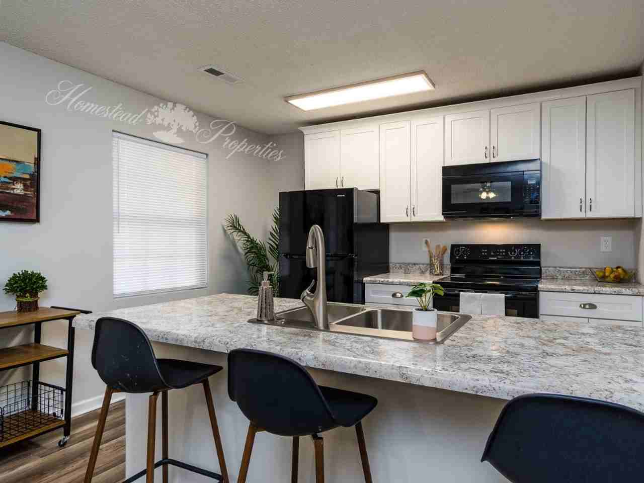 Buffalo Creek Apartments - Photo 2 of 50