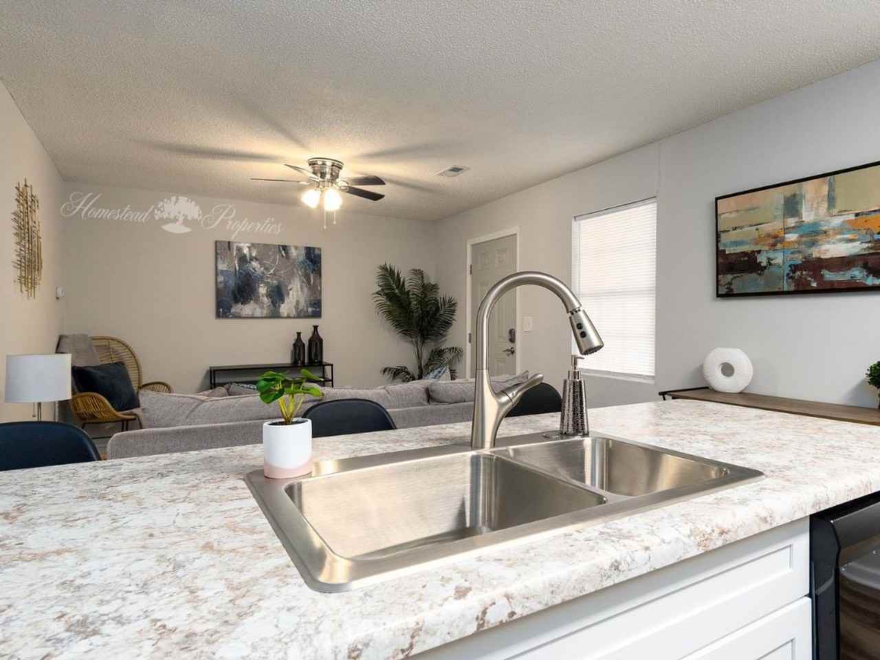 Buffalo Creek Apartments - Photo 4 of 50