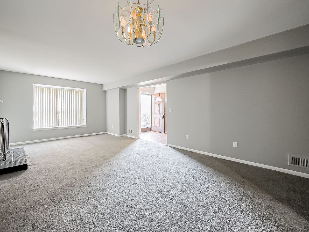 19500 W 11 Mile Rd - Photo 5 of 28