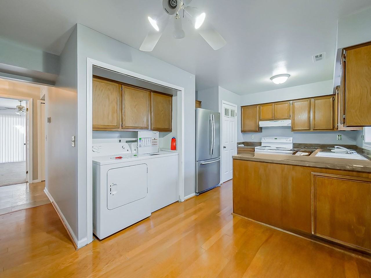 19500 W 11 Mile Rd - Photo 7 of 28