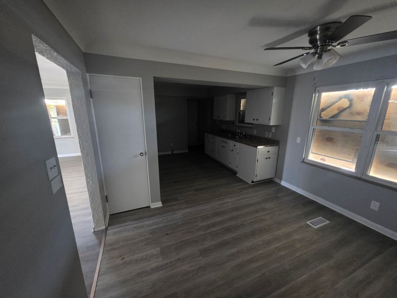 315 Water St - Photo 3 of 8