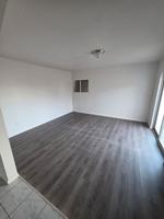 featured image of 2 Leonard Dr