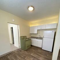 Elaine Apartments - Photo 1 of 1