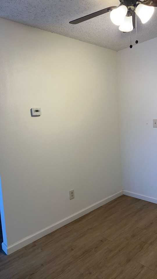 962 W Center St - Photo 7 of 40