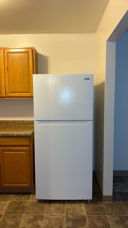 1002 W Center St - Photo 6 of 39