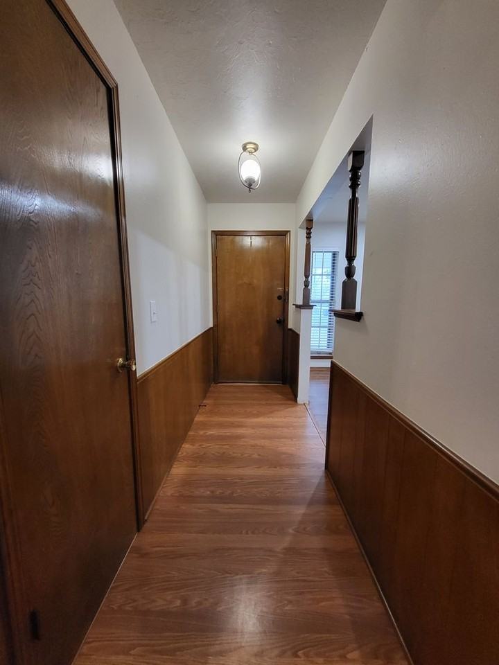 8809 S Indiana Ave - Photo 3 of 19