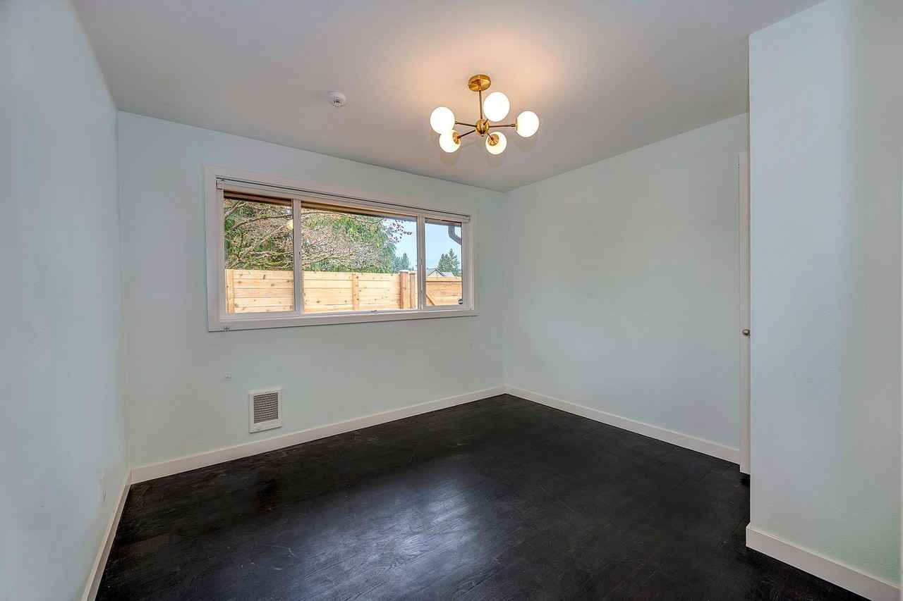 8305 224th St Sw - Photo 5 of 20