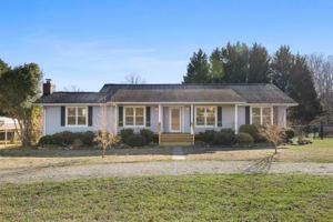 featured image of 136 Edith Dr