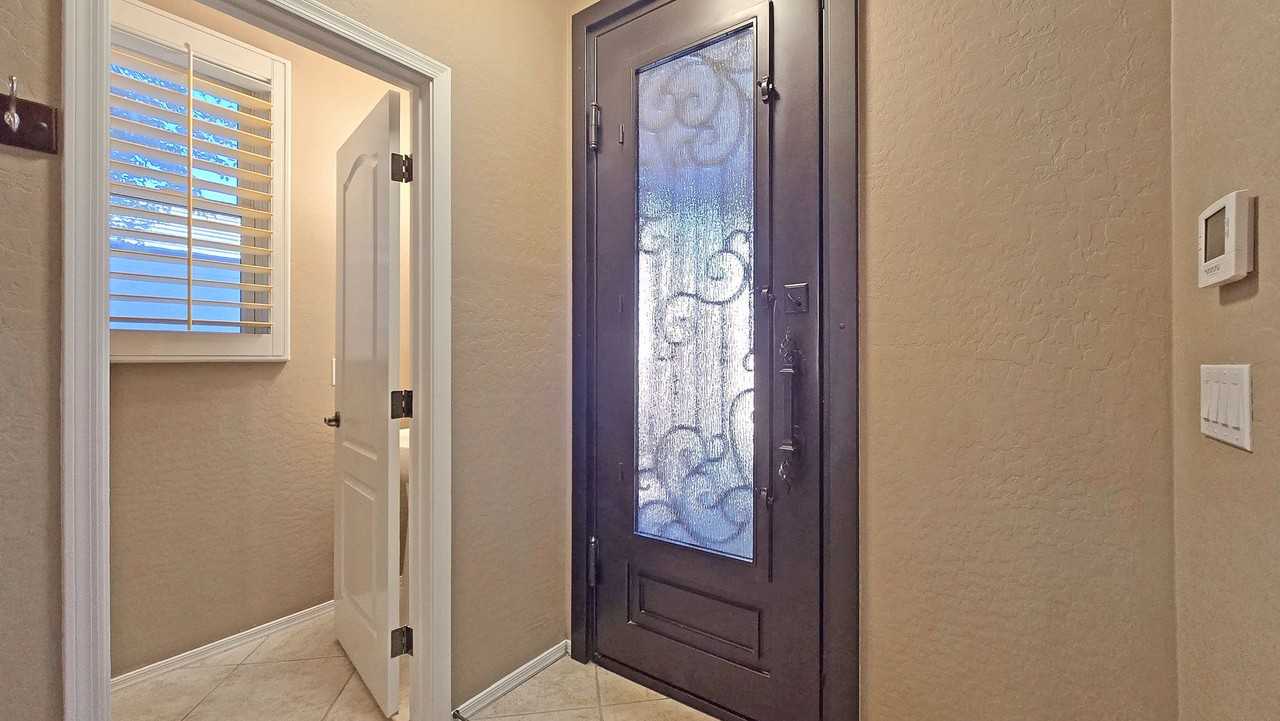 29411 W Weldon Ave - Photo 5 of 49