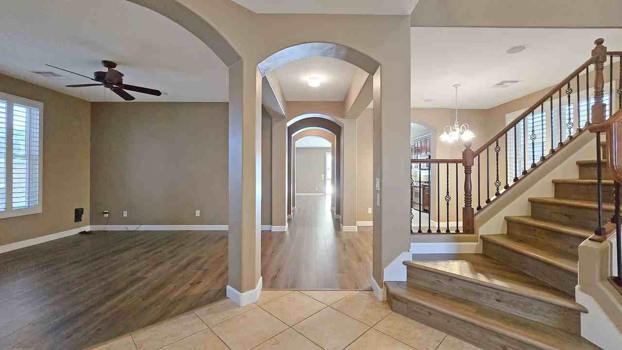 29411 W Weldon Ave - Photo 6 of 49