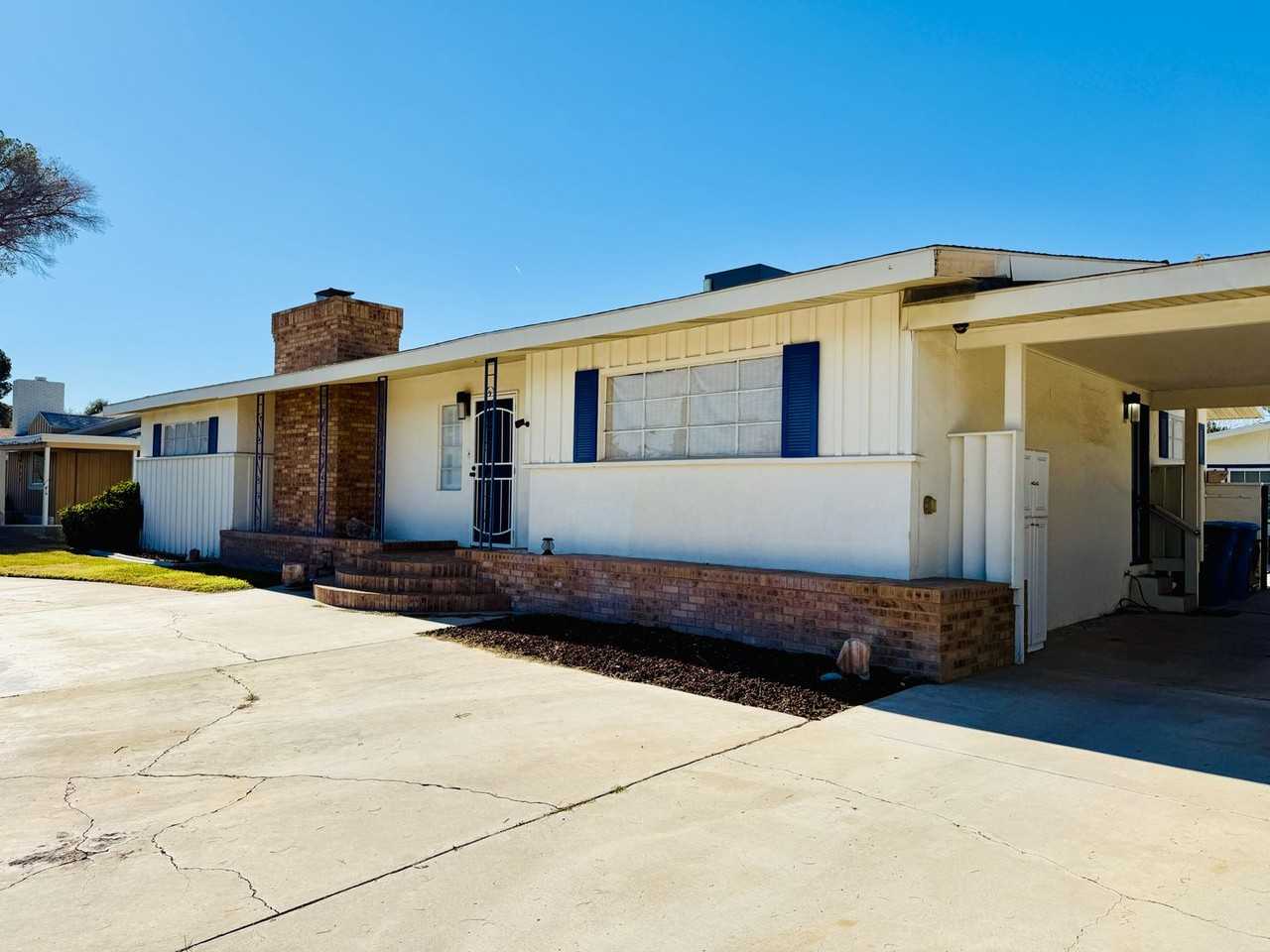 1208 Buehler Dr - Photo 3 of 41