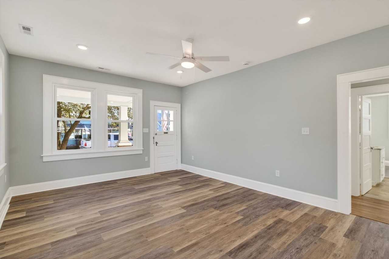 9631 Atlans St - Photo 5 of 27