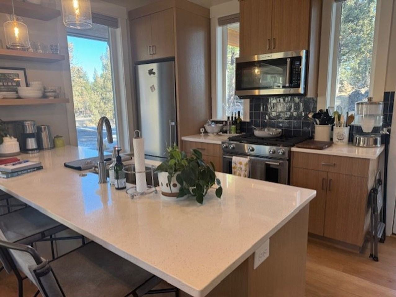 1978 Nw Fields St - Photo 6 of 16