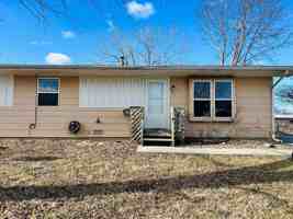 featured image of 607 Sara St