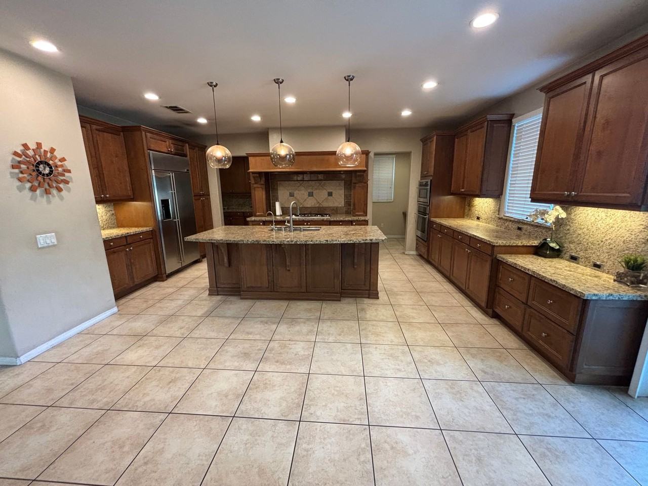 26525 Craftsmen Ct - Photo 3 of 15