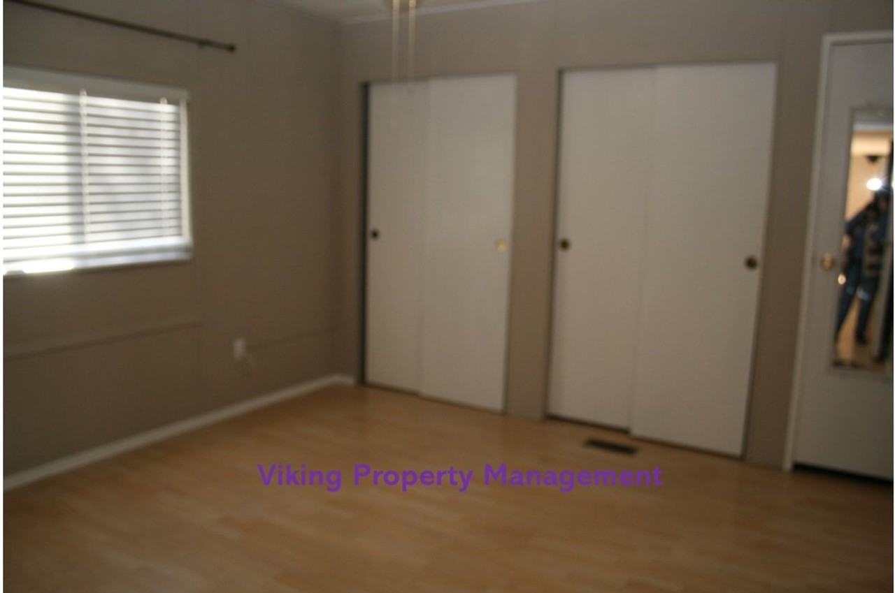 687 Nw Apollo Rd - Photo 7 of 17