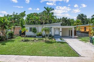 1370 Ne 133rd St #0 - Photo 1 of 1