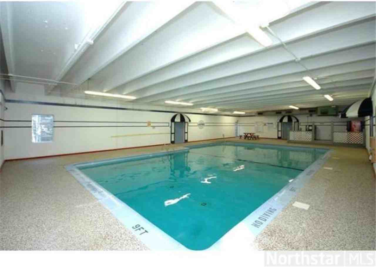 4407 Wilshire Blvd #206 - Photo 2 of 7
