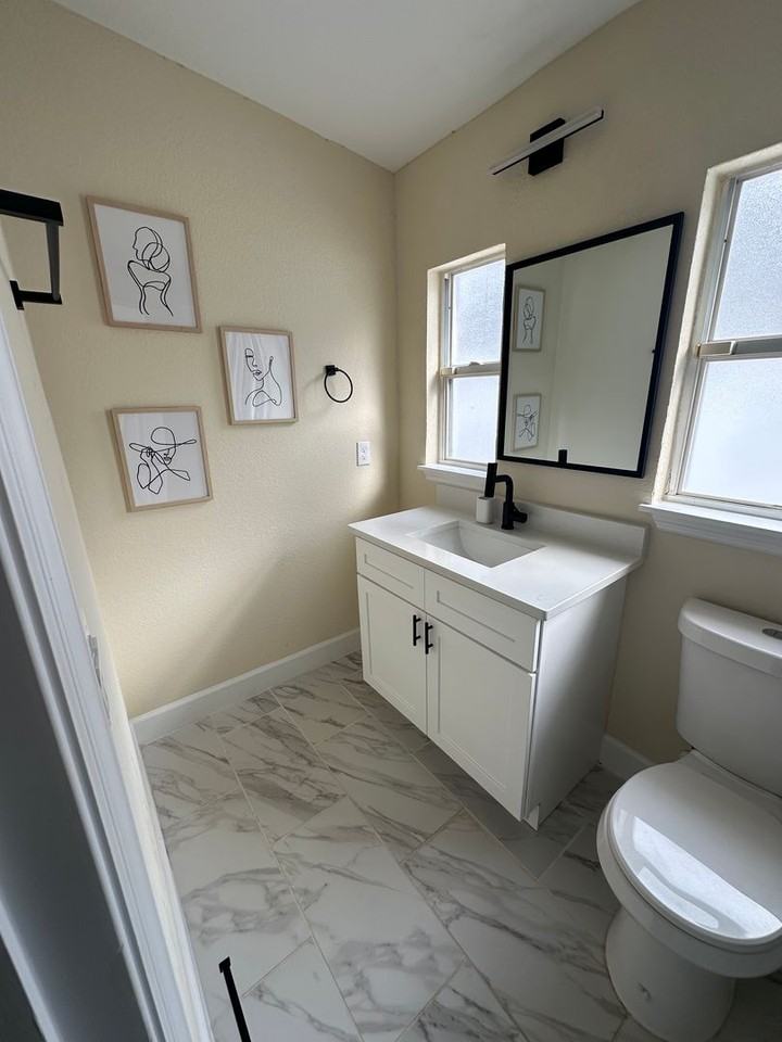 3416 W Oakellar Ave - Photo 6 of 19