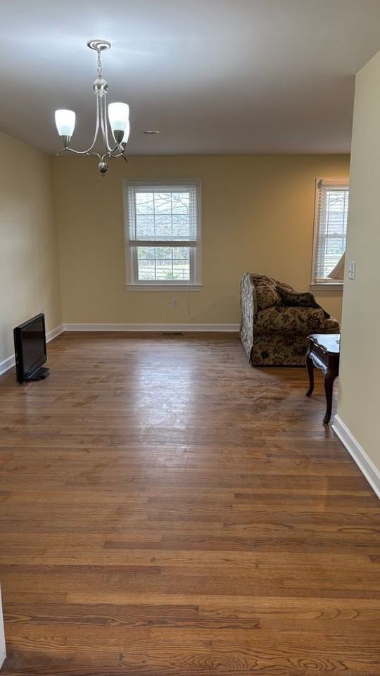 1468 Williams Cove Rd - Photo 4 of 28