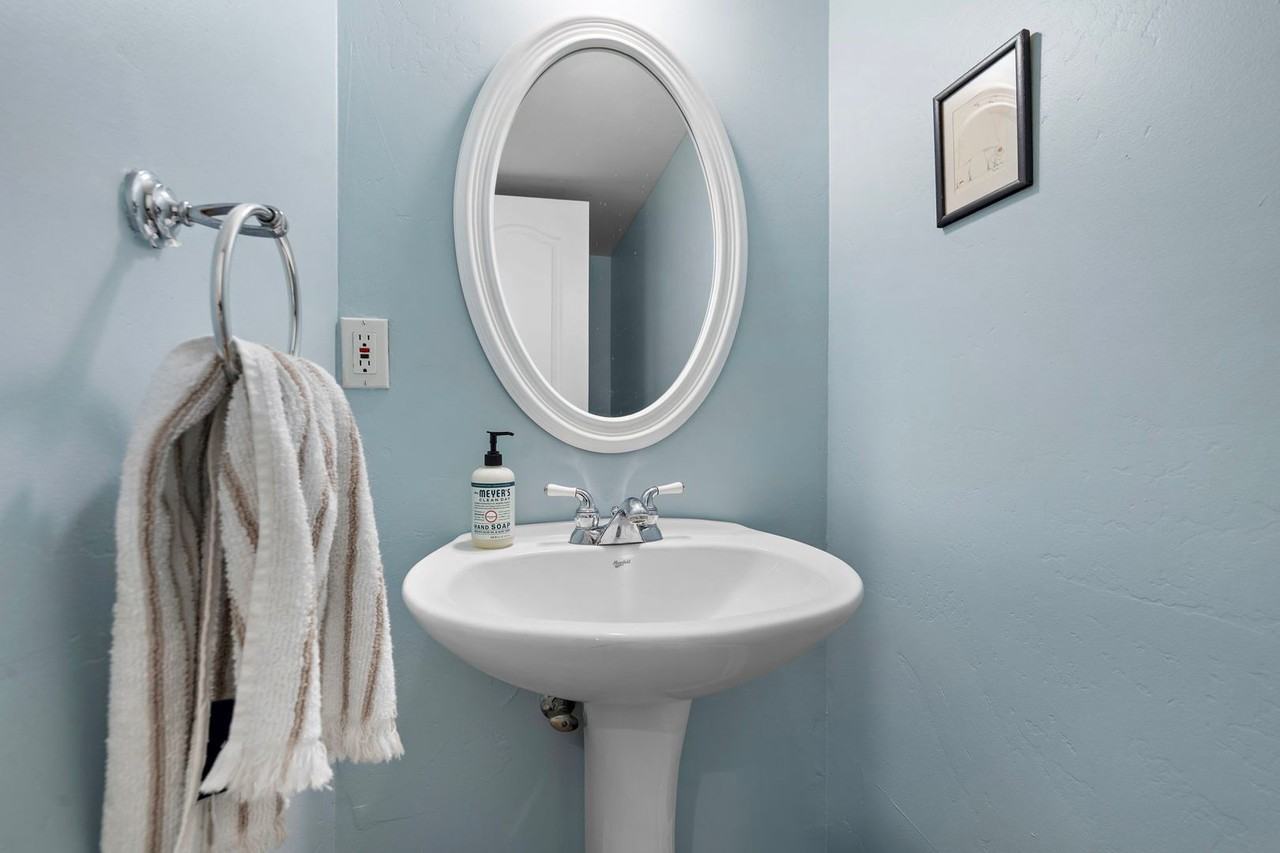 416 Avenida Santa Barbara #B - Photo 7 of 19