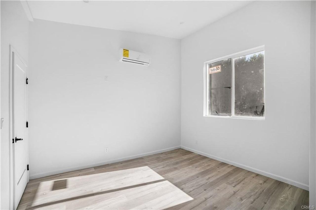 20536 Enadia Way - Photo 5 of 11