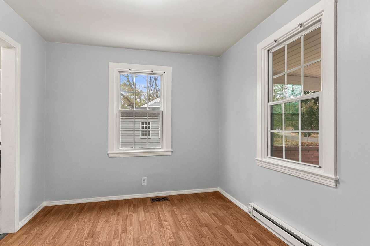 114 Circlewood - Photo 6 of 20