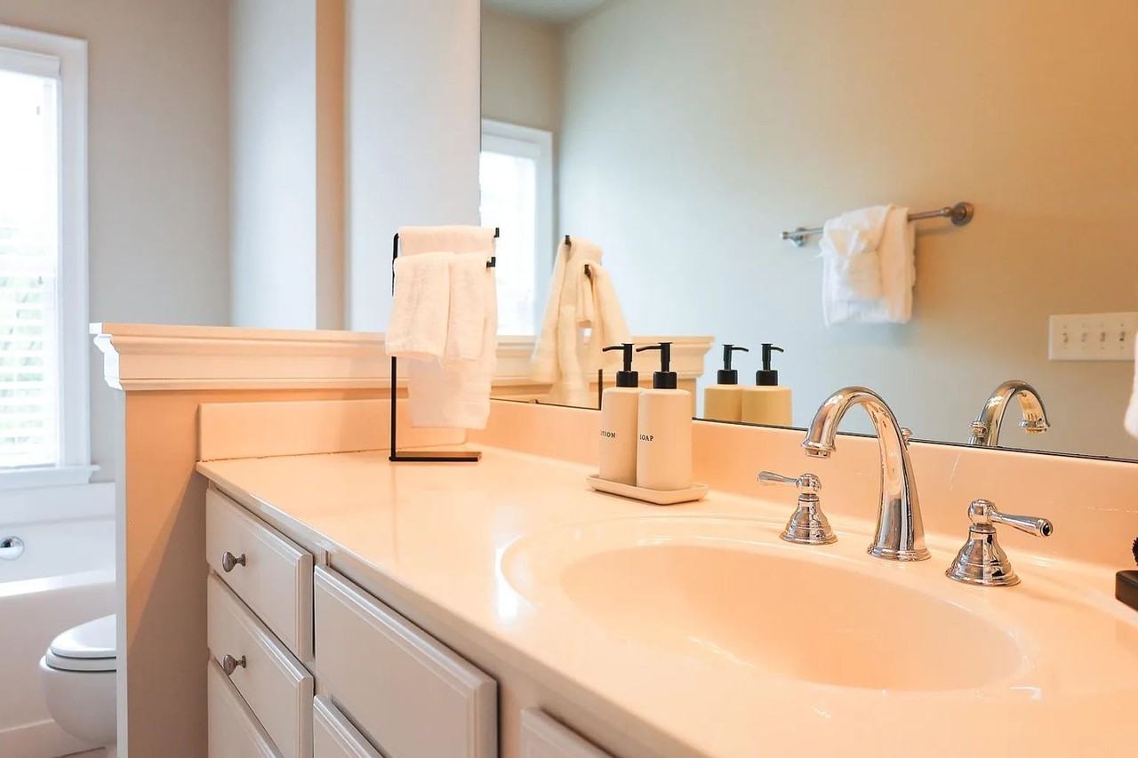 7558 Acc Blvd - Photo 6 of 27