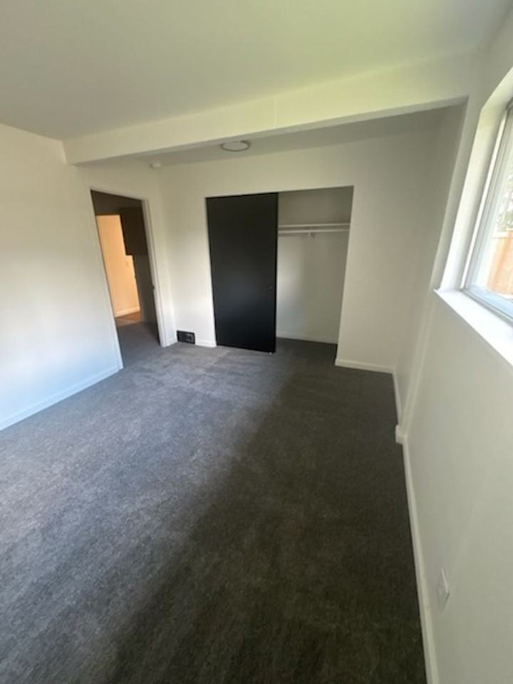 FOR RENT 3bd/ 1ba – 1511 N Harmon Ave | Tacoma, WA 98406 - Photo 3 of 11