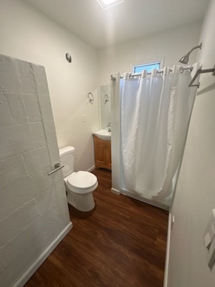 FOR RENT 3bd/ 1ba – 1511 N Harmon Ave | Tacoma, WA 98406 - Photo 4 of 11