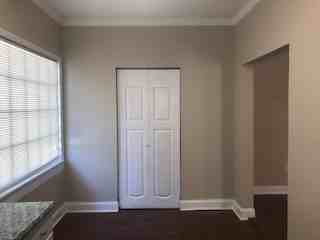 912 W 5th Ave - Photo 5 of 12