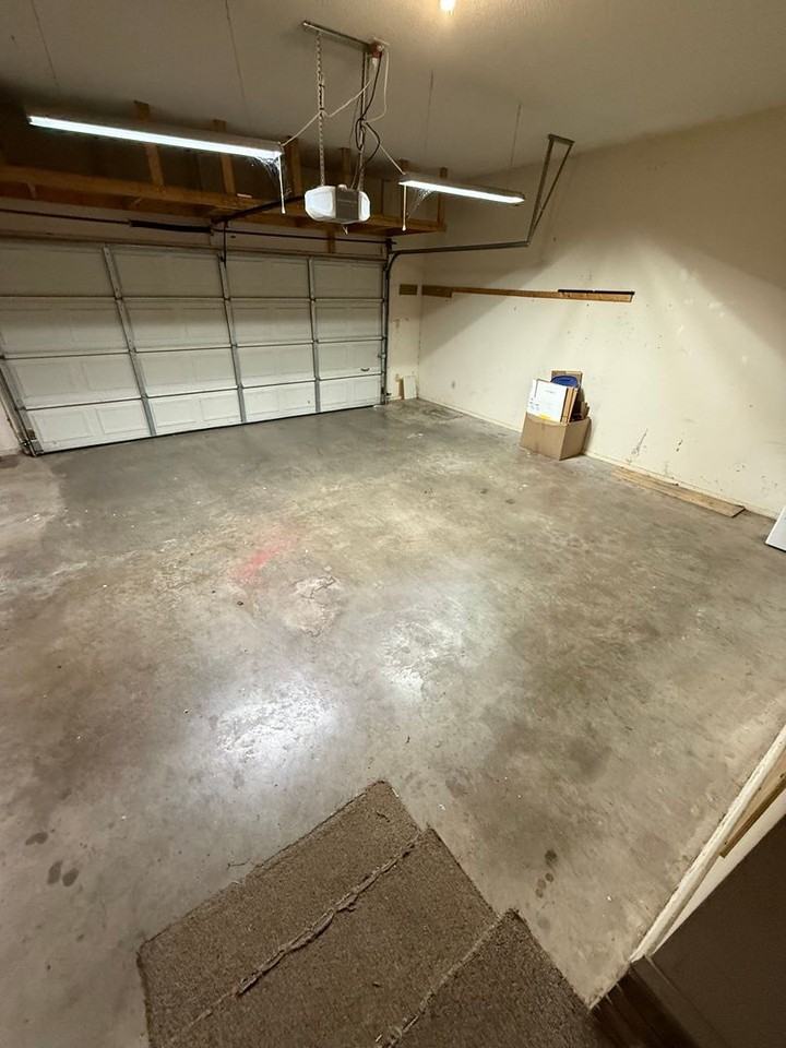 1103 Aspen Ave - Photo 2 of 21