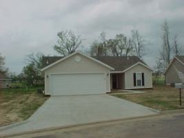 featured image of 2307 Manchester Dr