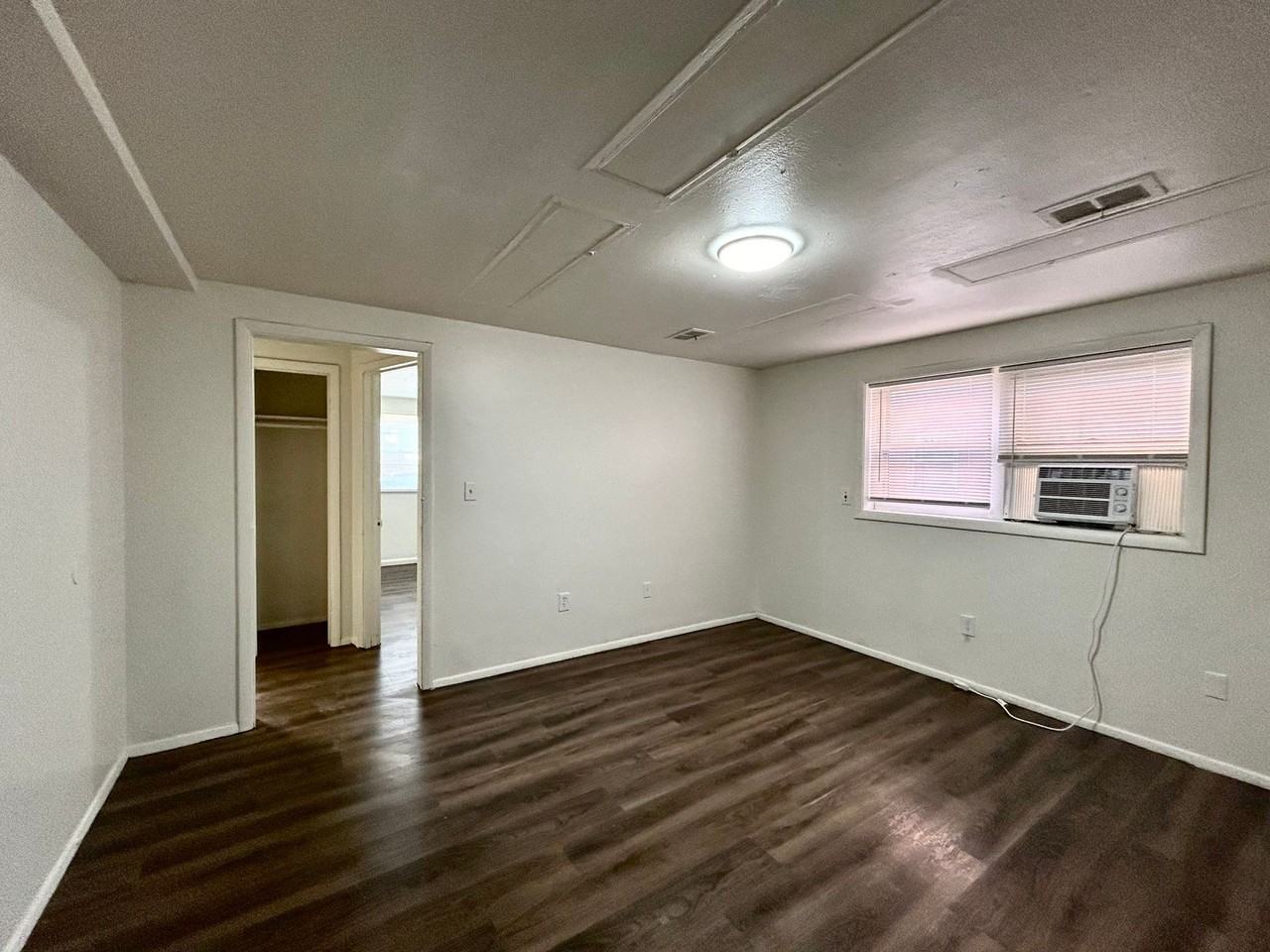 Glenwood 621-820 - Photo 2 of 9