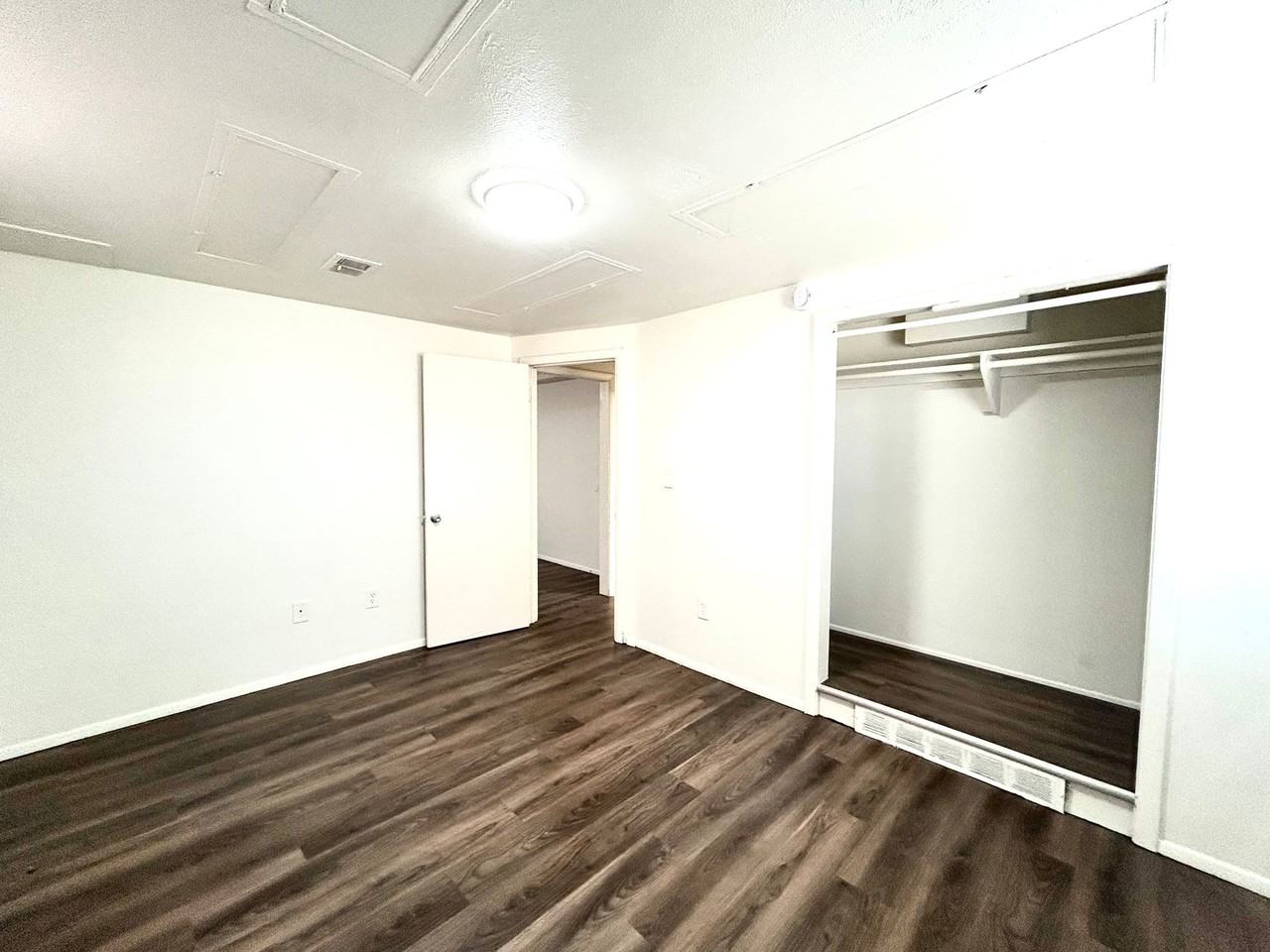 Glenwood 621-820 - Photo 5 of 9