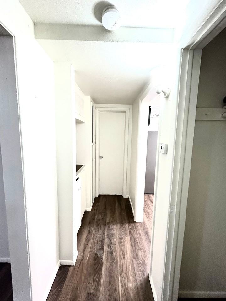 Glenwood 621-820 - Photo 6 of 9